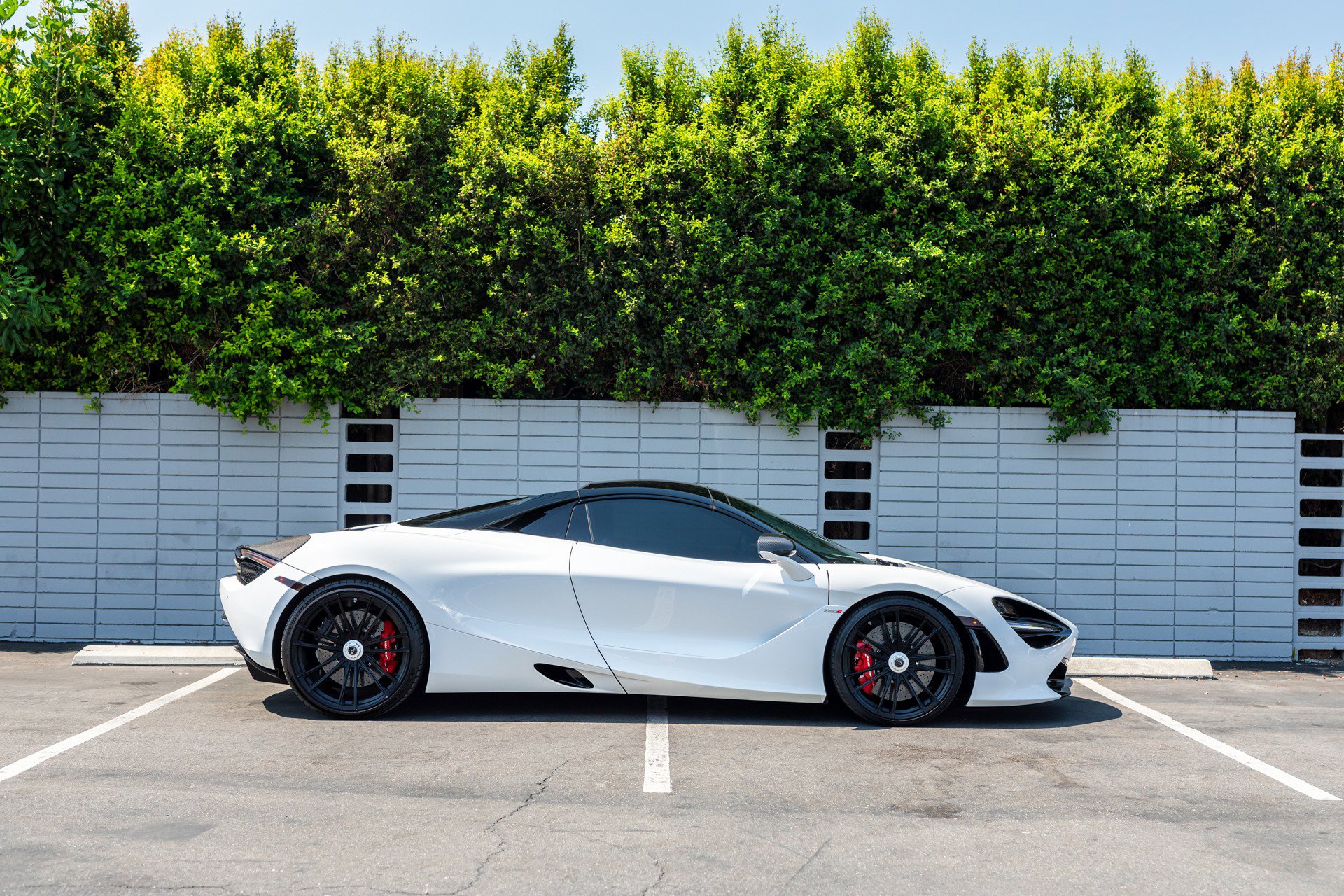 Used 2020 McLaren 720S Performance image 22