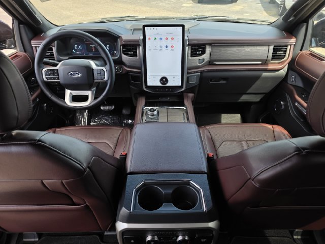 Used 2024 Ford Expedition Limited RWD image 8