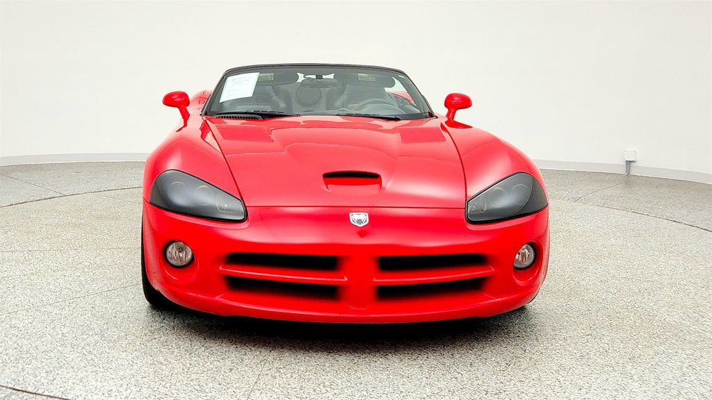 Used 2004 Dodge Viper SRT-10 RWD image 2