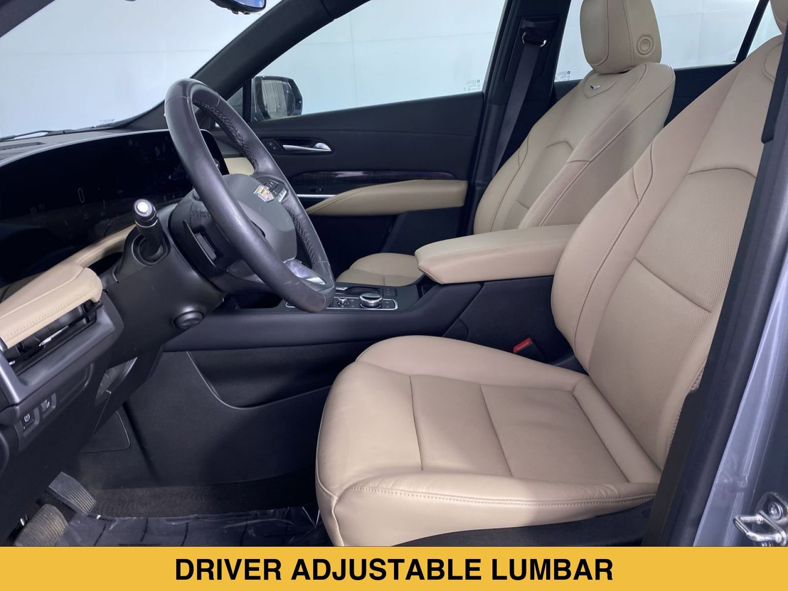 Certified 2024 Cadillac XT4 Premium Luxury w/ Active Safety Package AWD/4WD image 11