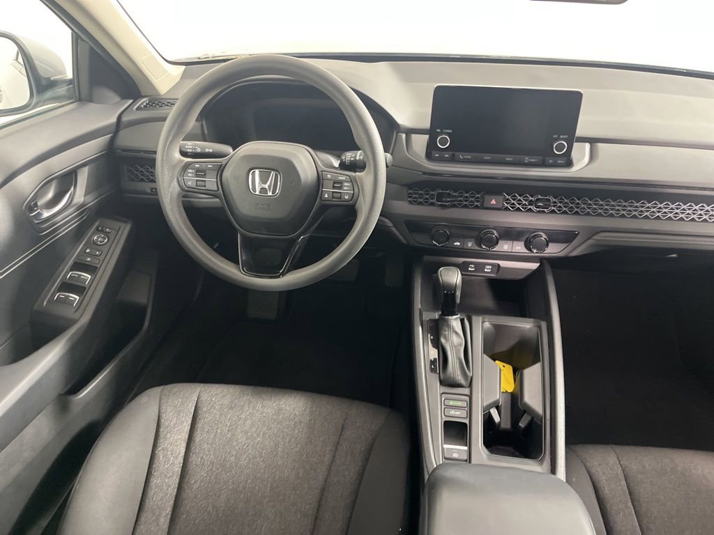 Certified 2023 Honda Accord LX image 11