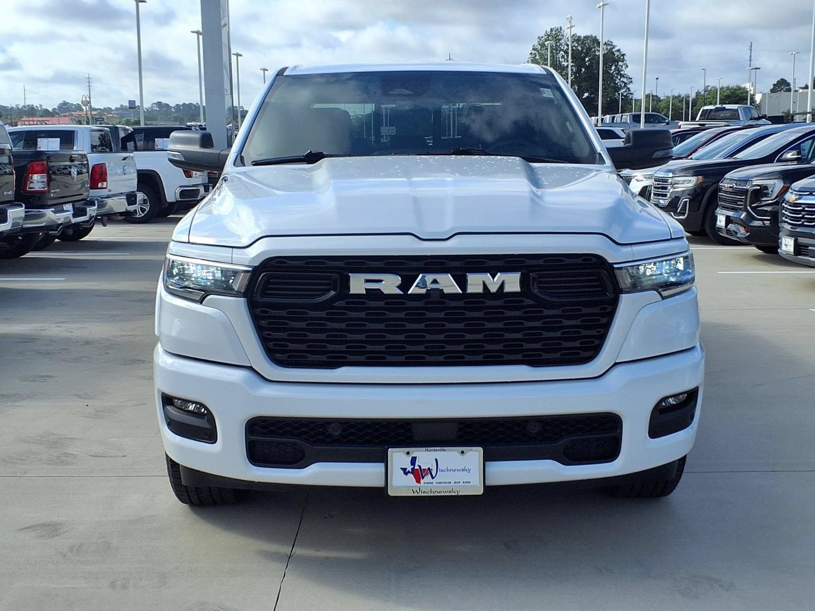 Used 2026 RAM 1500 Lone Star AWD/4WD image 4
