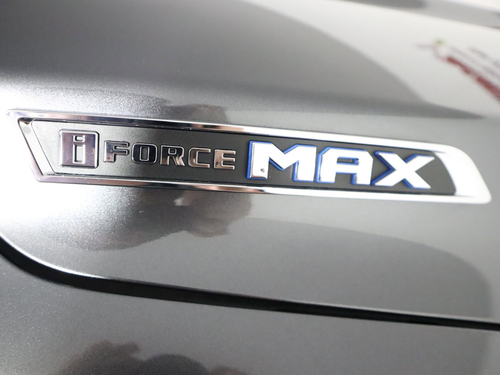 Used 2025 Toyota Tundra Limited image 17