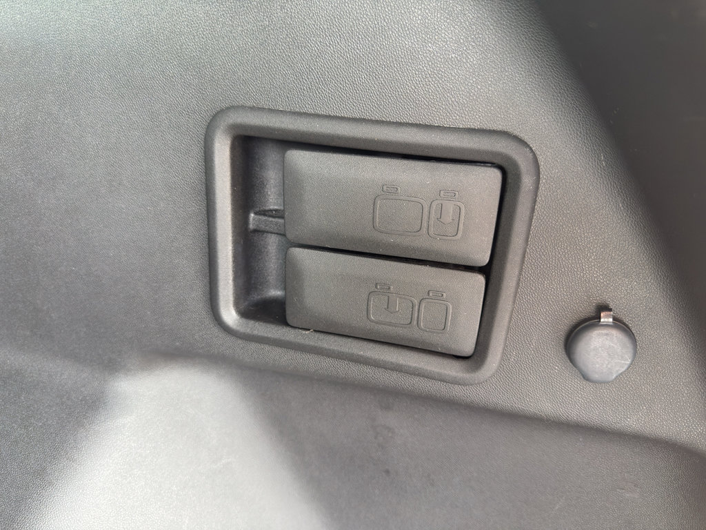 Used 2019 GMC Terrain SLT w/ Preferred Package image 8