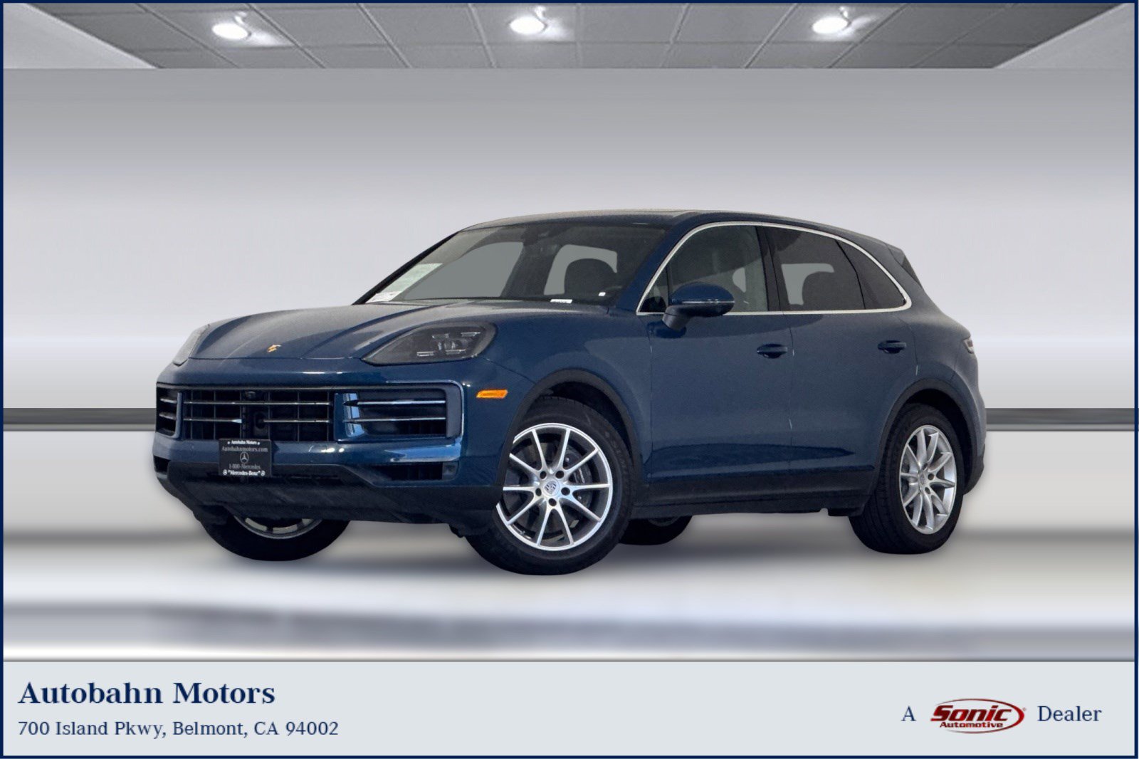 Used 2024 Porsche Cayenne AWD/4WD image 1