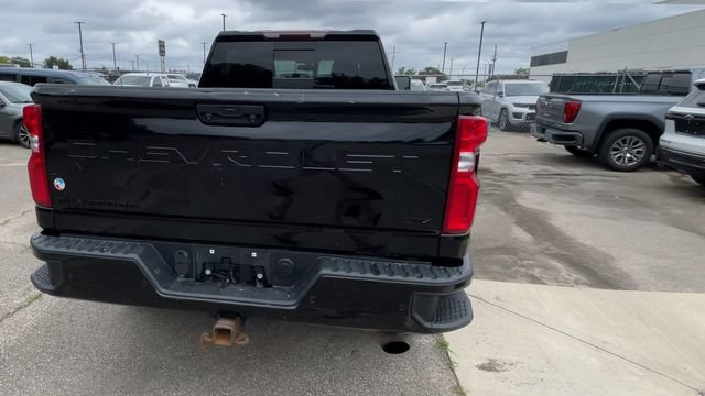 Used 2021 Chevrolet Silverado 2500 LTZ AWD/4WD image 9