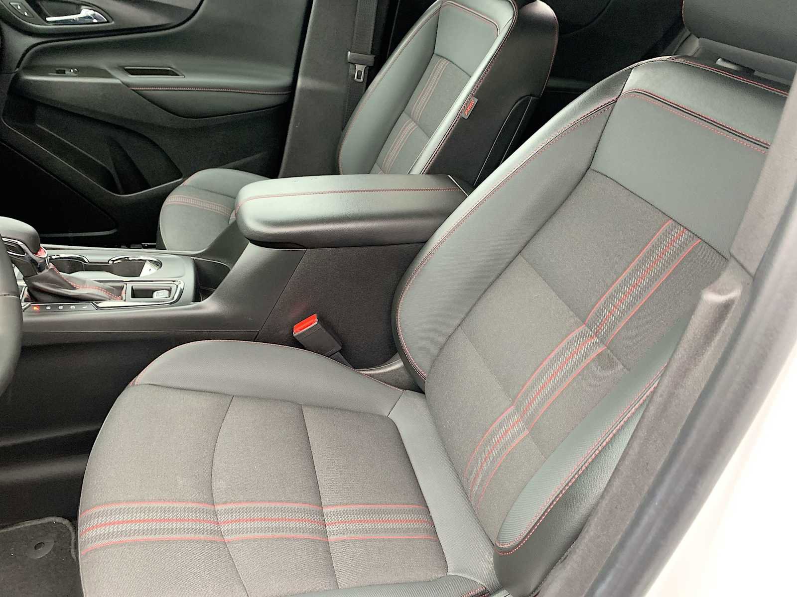 Certified 2023 Chevrolet Equinox RS image 18