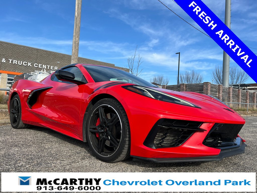 Used 2021 Chevrolet Corvette Stingray Premium Cpe w/ Z51 Performance Package image 1