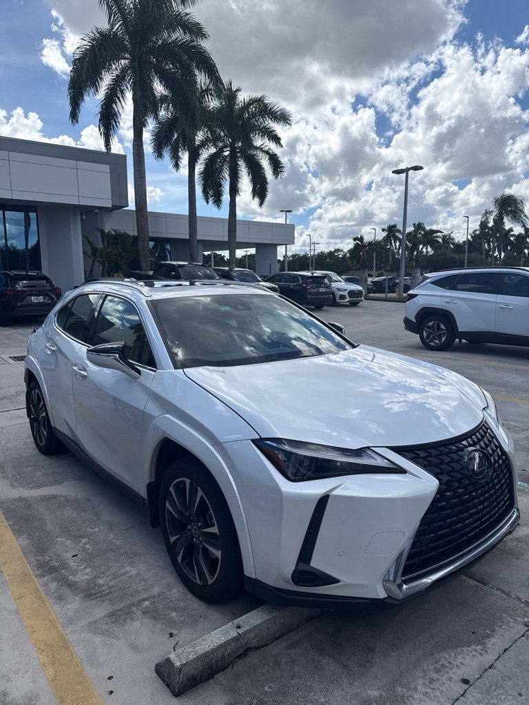 Used 2024 Lexus UX 250h FWD w/ Premium Package