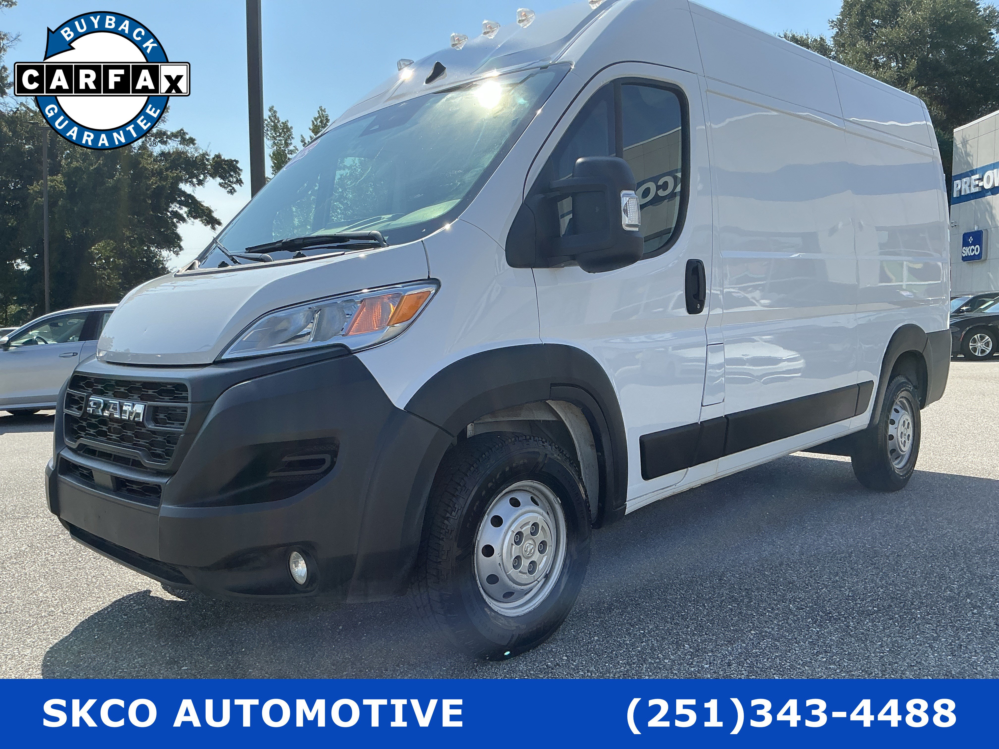 Used 2025 RAM ProMaster 2500 w/ Convenience Group FWD image 1