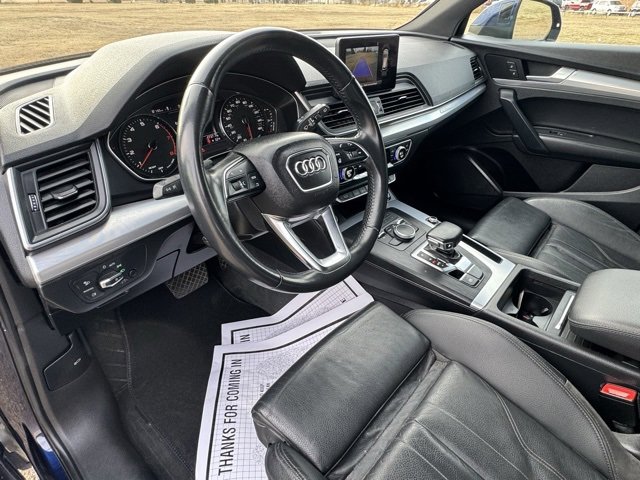 Used 2020 Audi Q5 2.0T Premium w/ Titanium Sport Package image 14