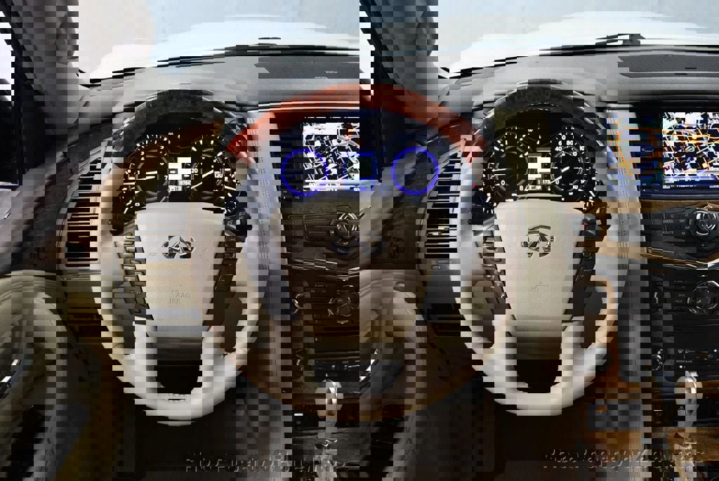 Used 2011 INFINITI QX56 4WD w/ Theater Pkg image 32