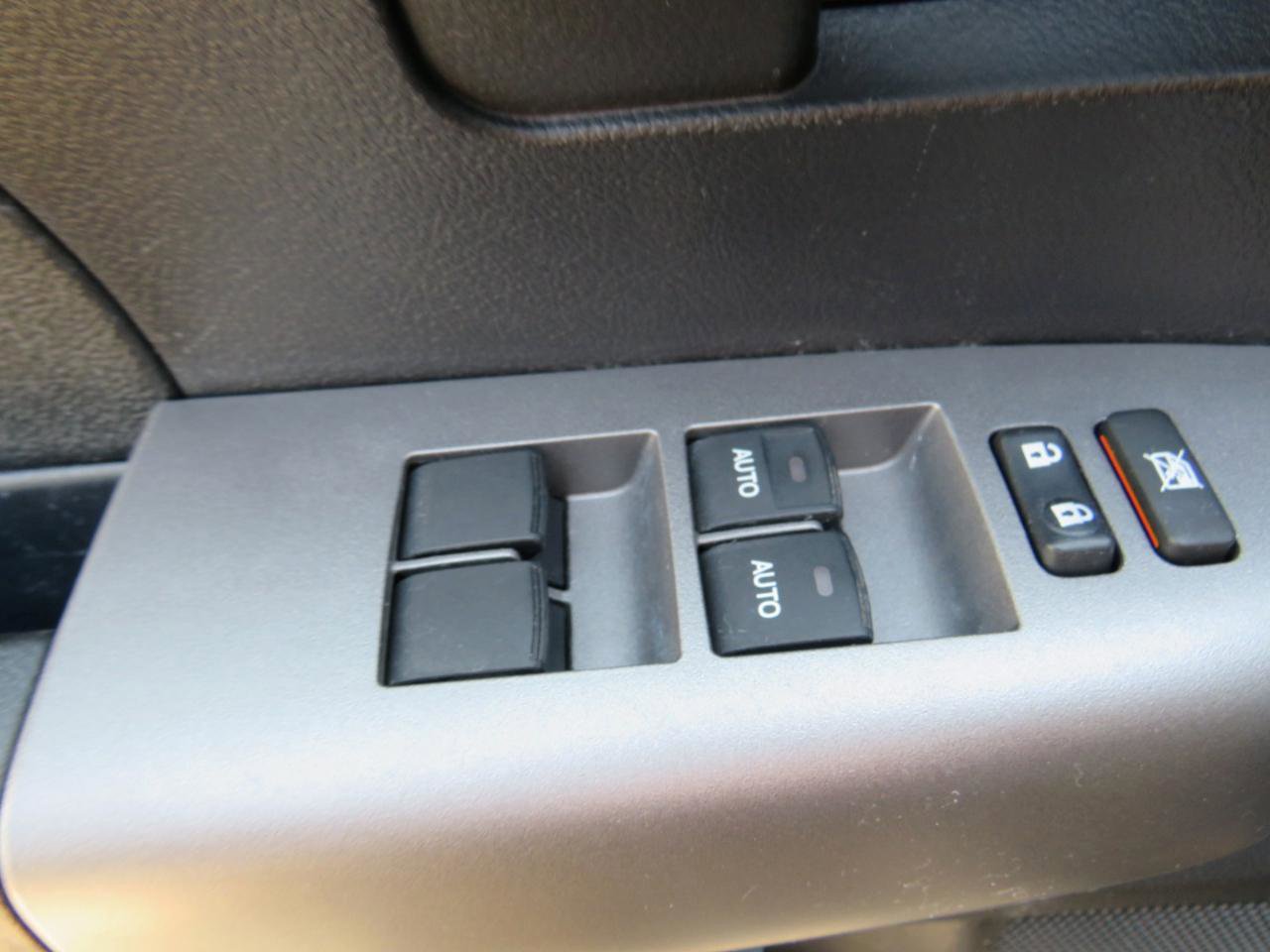 Used 2014 Toyota Sequoia SR5 w/ Sport Appearance Package image 12