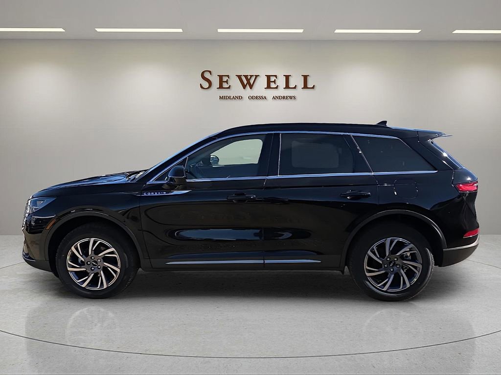 New 2026 Lincoln Corsair Premiere FWD image 2