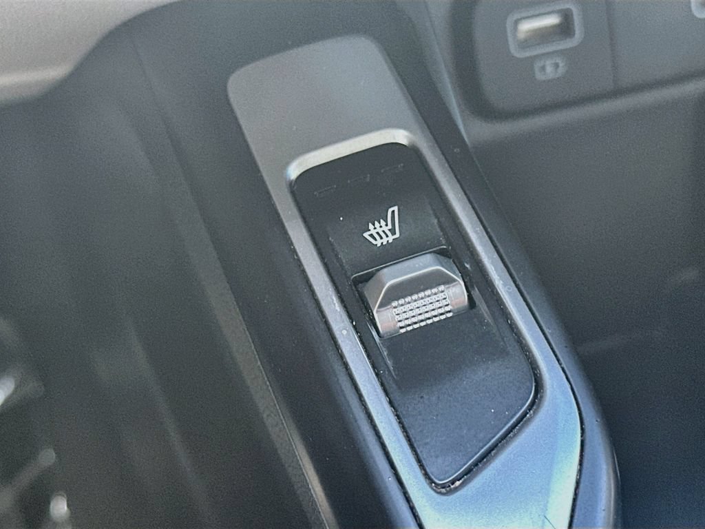 Used 2022 Kia Sorento S FWD image 21