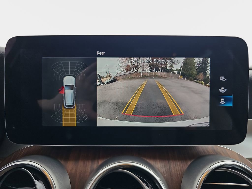 Used 2022 Mercedes-Benz GLC 300 4MATIC image 25