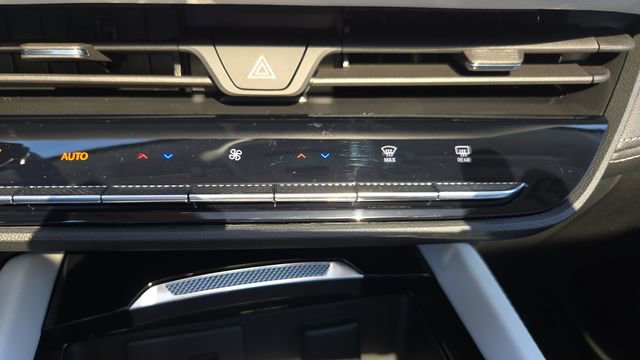 New 2026 Buick Envision Avenir image 38