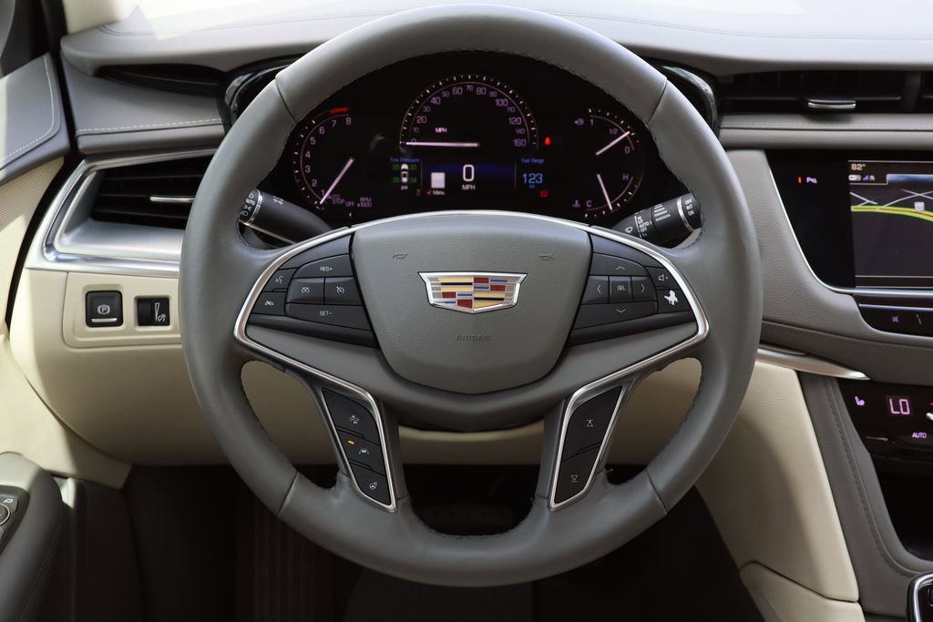 Certified 2019 Cadillac XT5 Luxury image 12