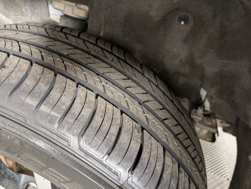 Certified 2024 Jeep Grand Cherokee Limited image 15