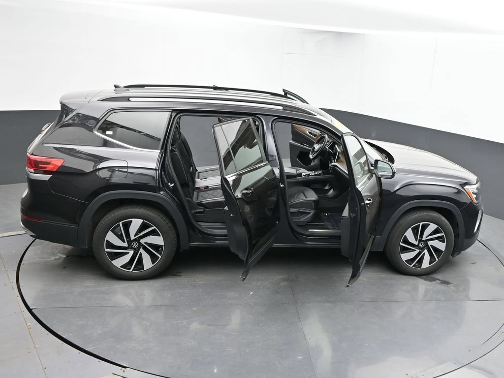 Used 2024 Volkswagen Atlas SE AWD/4WD image 70