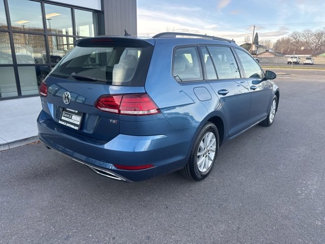 Used 2018 Volkswagen Golf S image 6