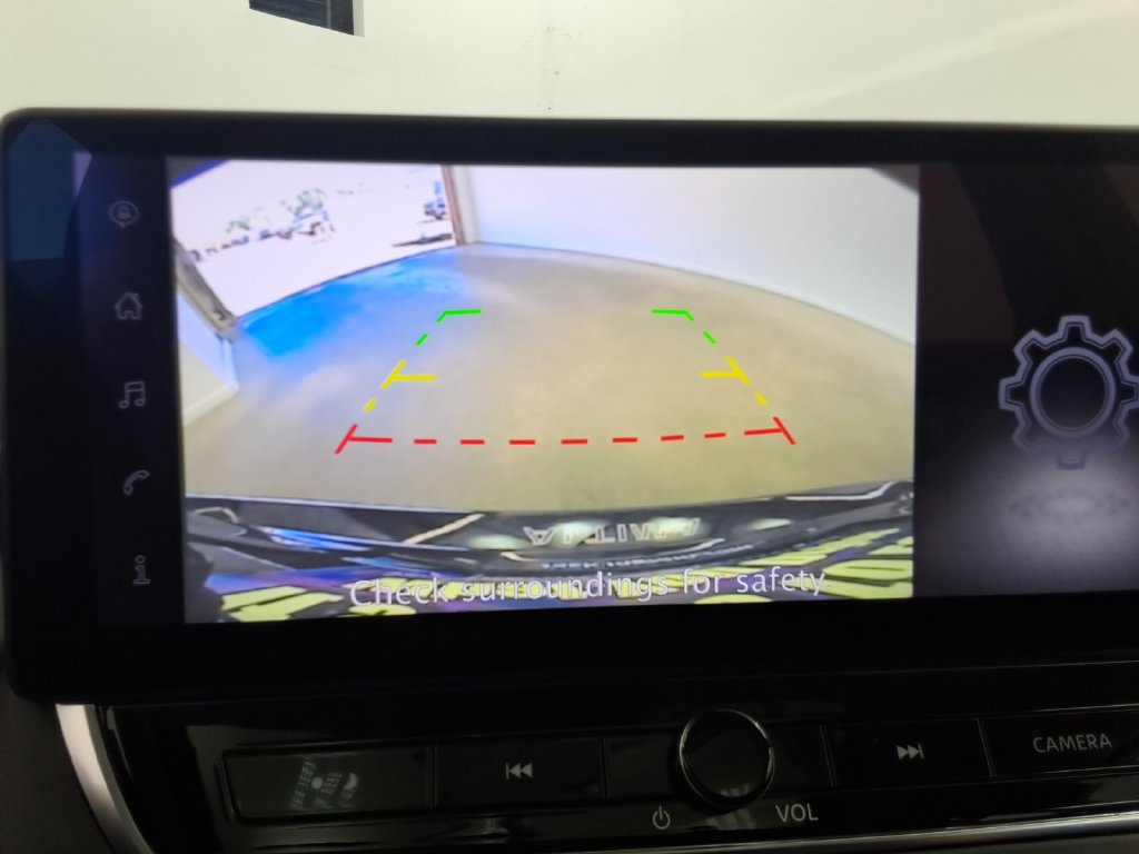 Used 2025 Nissan Altima 2.5 SR w/ SR Premium Package FWD image 11