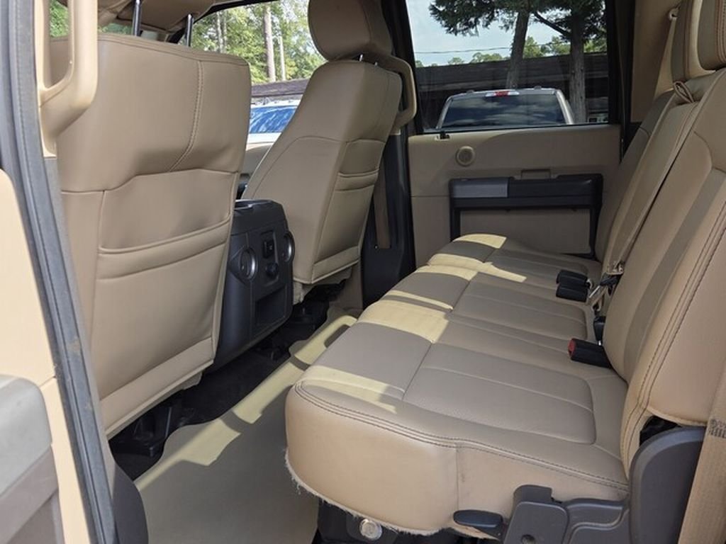 Used 2016 Ford F250 Lariat w/ Lariat Interior Package AWD/4WD image 11