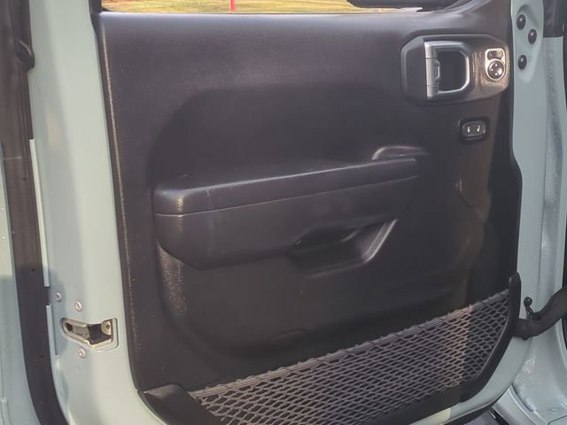 Used 2024 Jeep Wrangler Unlimited image 30