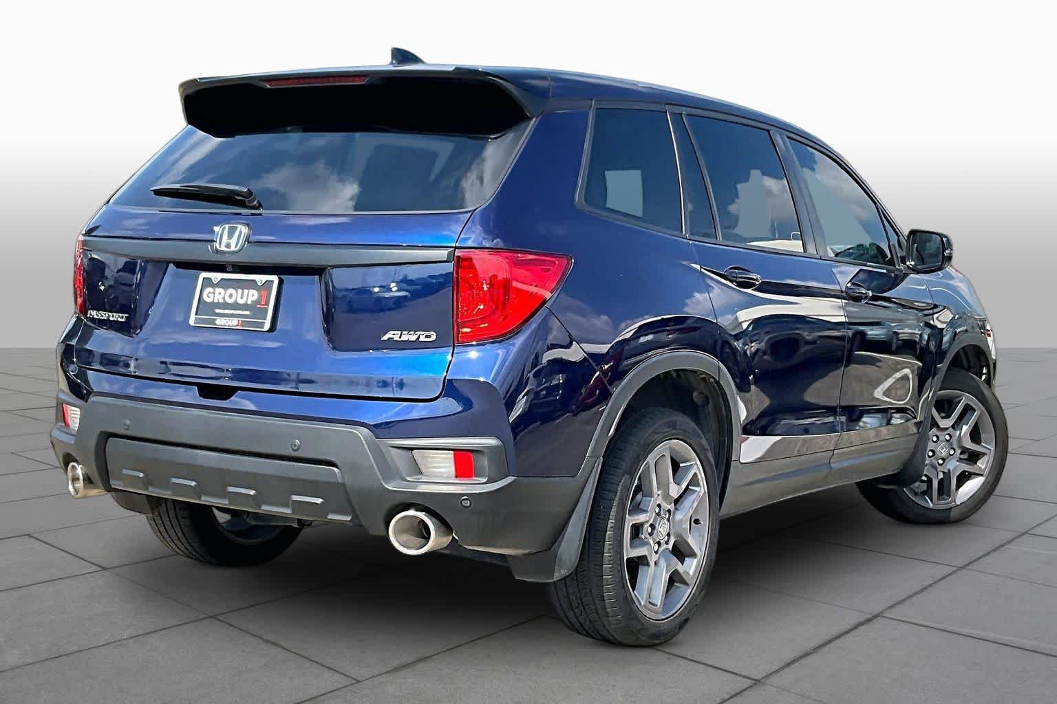 Used 2023 Honda Passport EX-L image 12