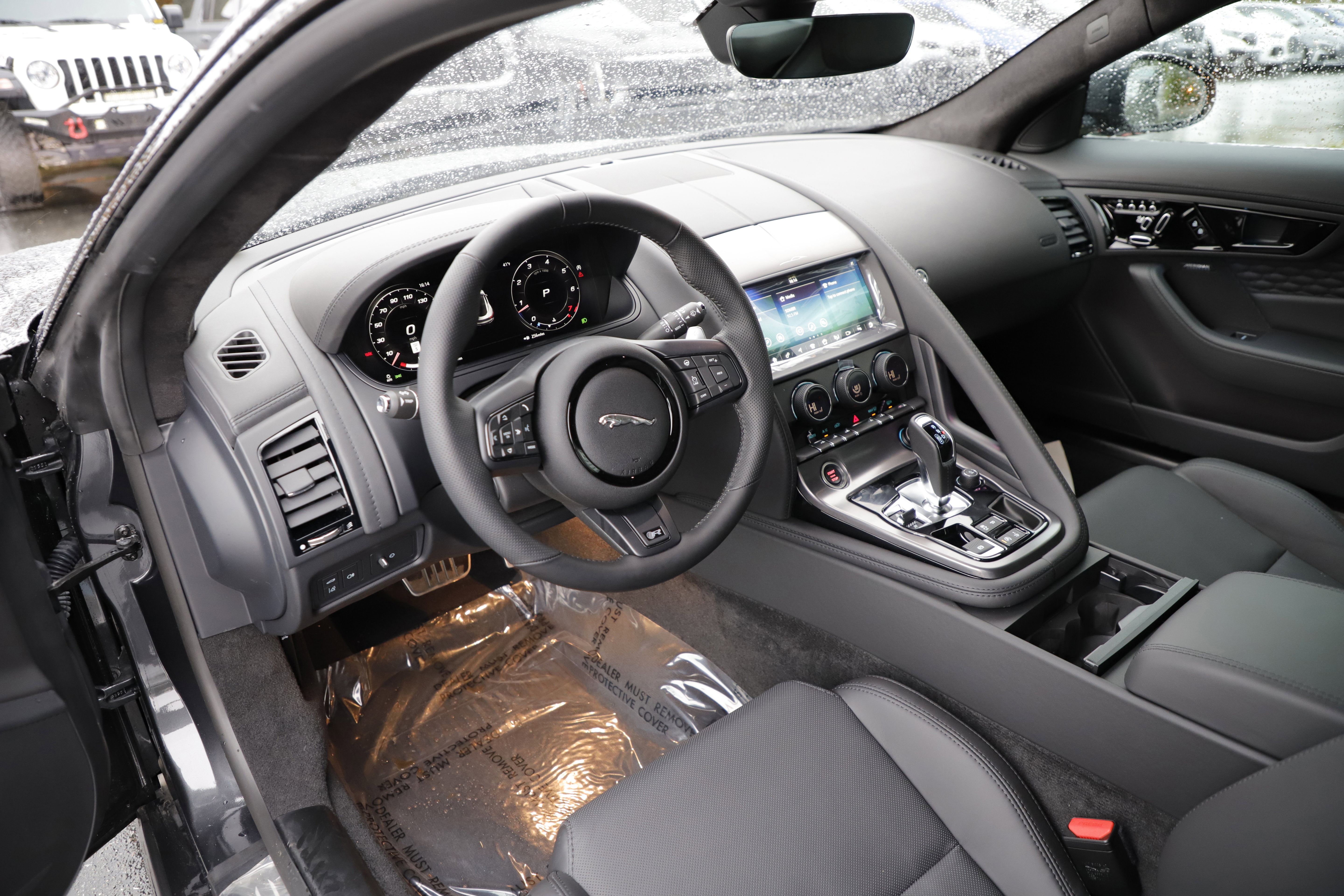 New 2024 Jaguar F-TYPE R image 13