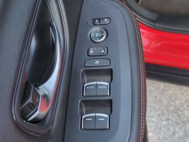 Used 2025 Honda HR-V Sport image 16