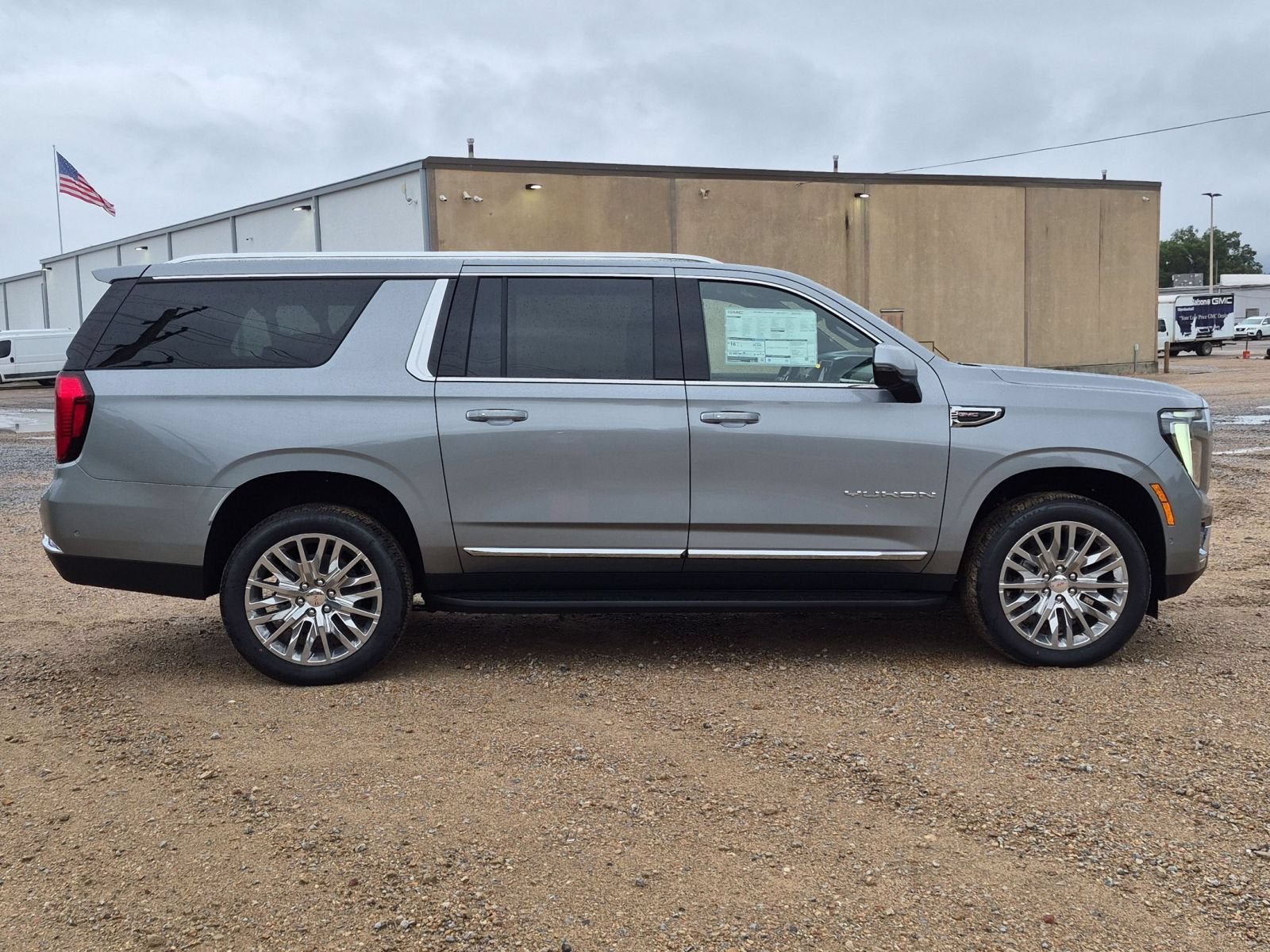 New 2027 GMC Yukon XL Elevation w/ Elevation Premium Package AWD/4WD image 7