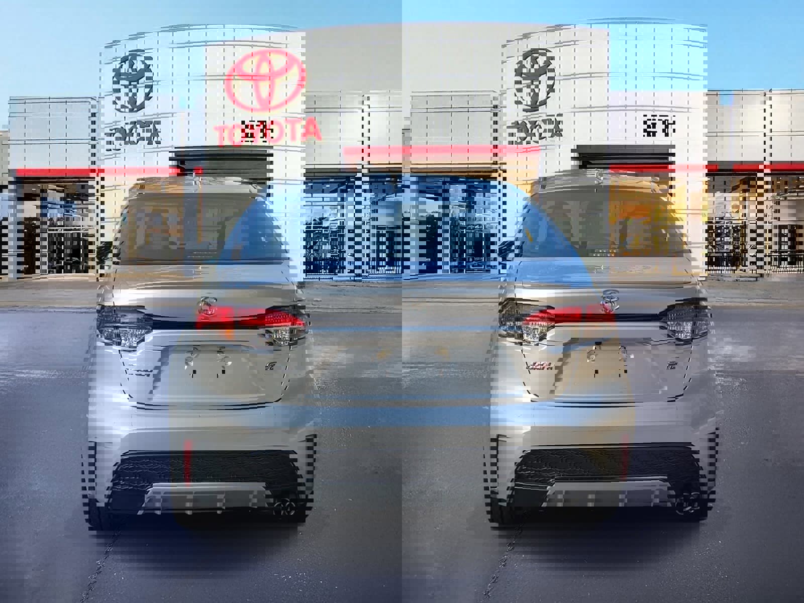 Used 2020 Toyota Corolla SE image 6