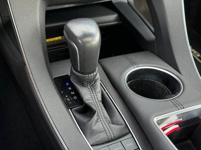 Certified 2021 Toyota Avalon XSE image 24