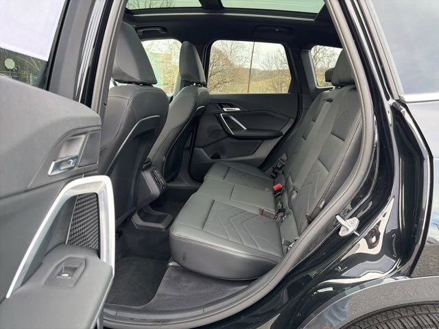 Used 2026 BMW X1 xDrive28i image 16