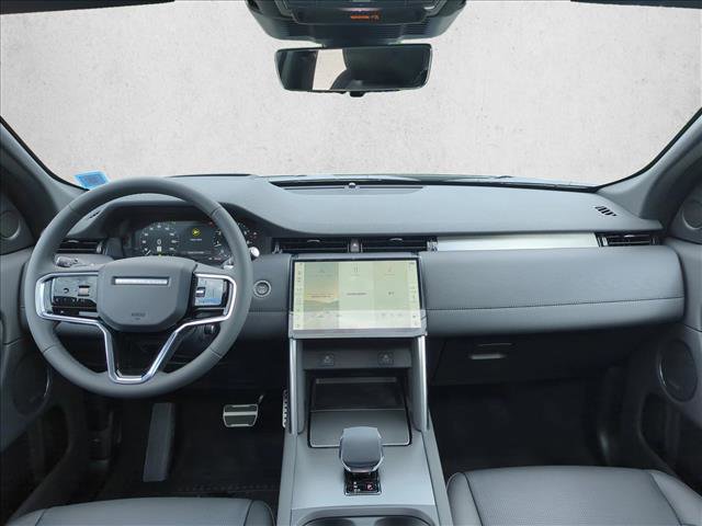 Used 2024 Land Rover Discovery Sport Dynamic SE image 15