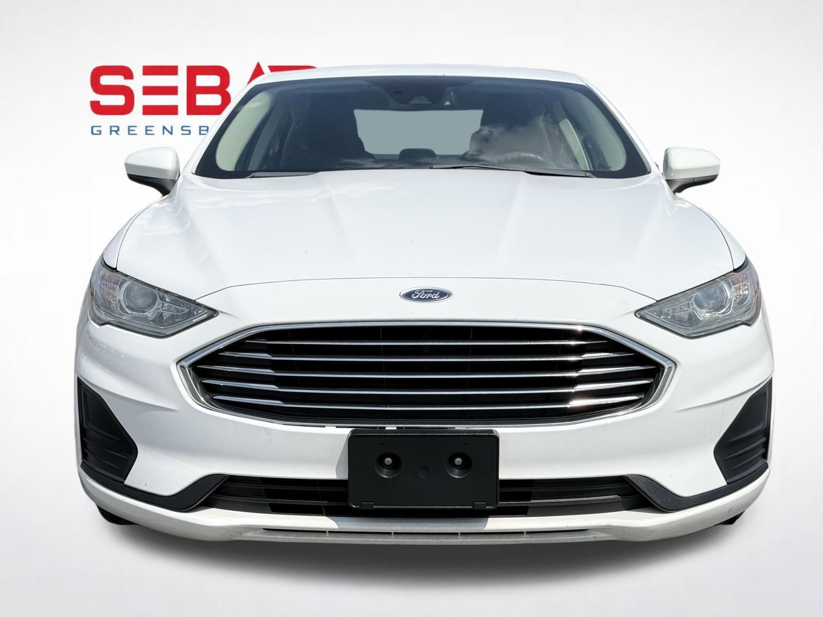 Used 2019 Ford Fusion SE FWD image 2