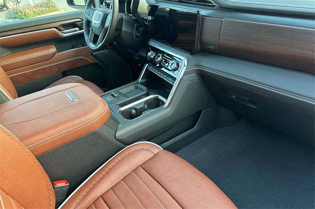 New 2026 GMC Sierra 3500 Denali Ultimate image 15
