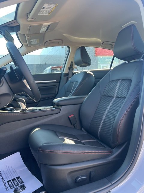 New 2025 Nissan Altima 2.5 SR image 10
