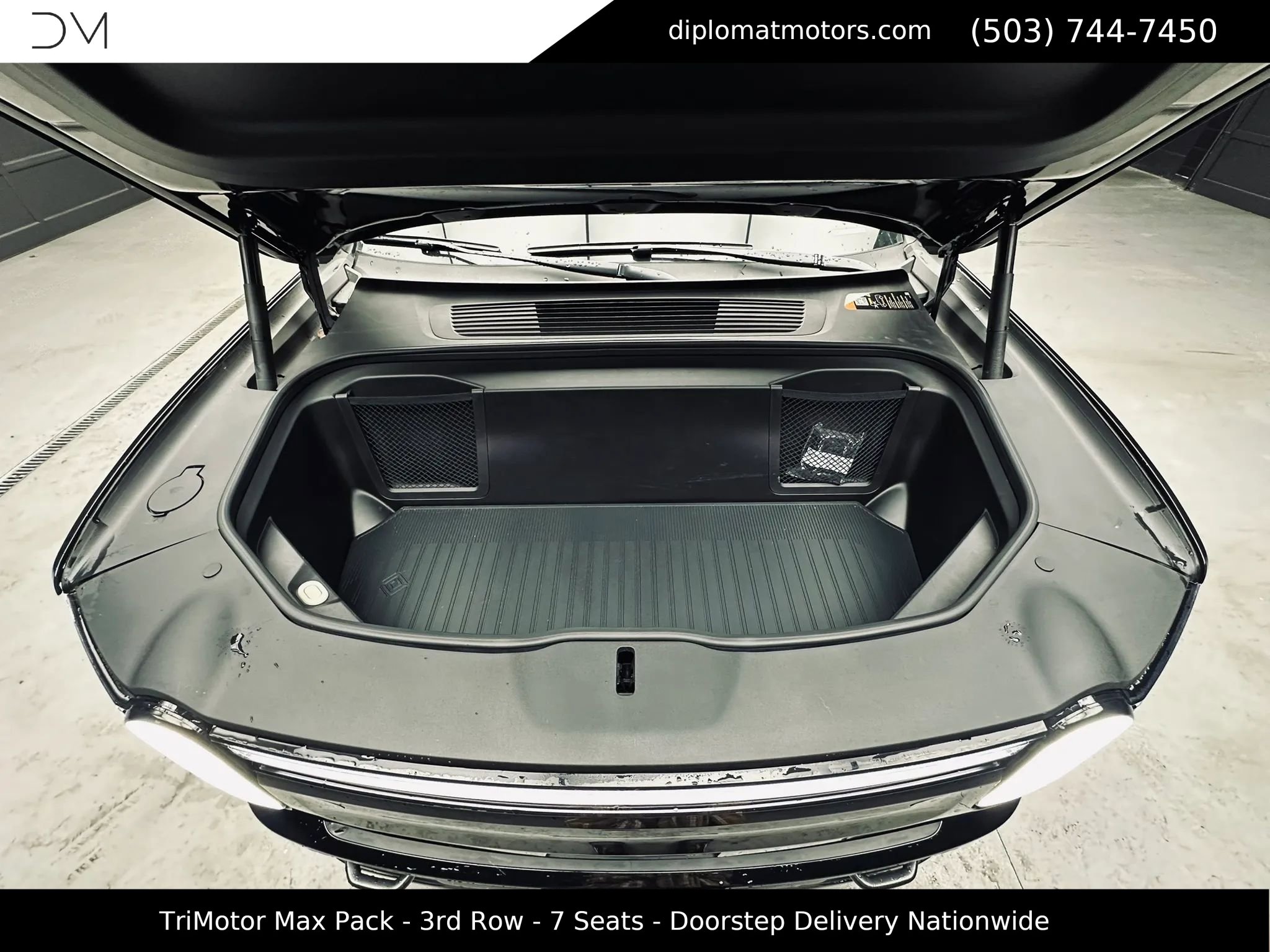 Used 2025 Rivian R1S Premium image 49