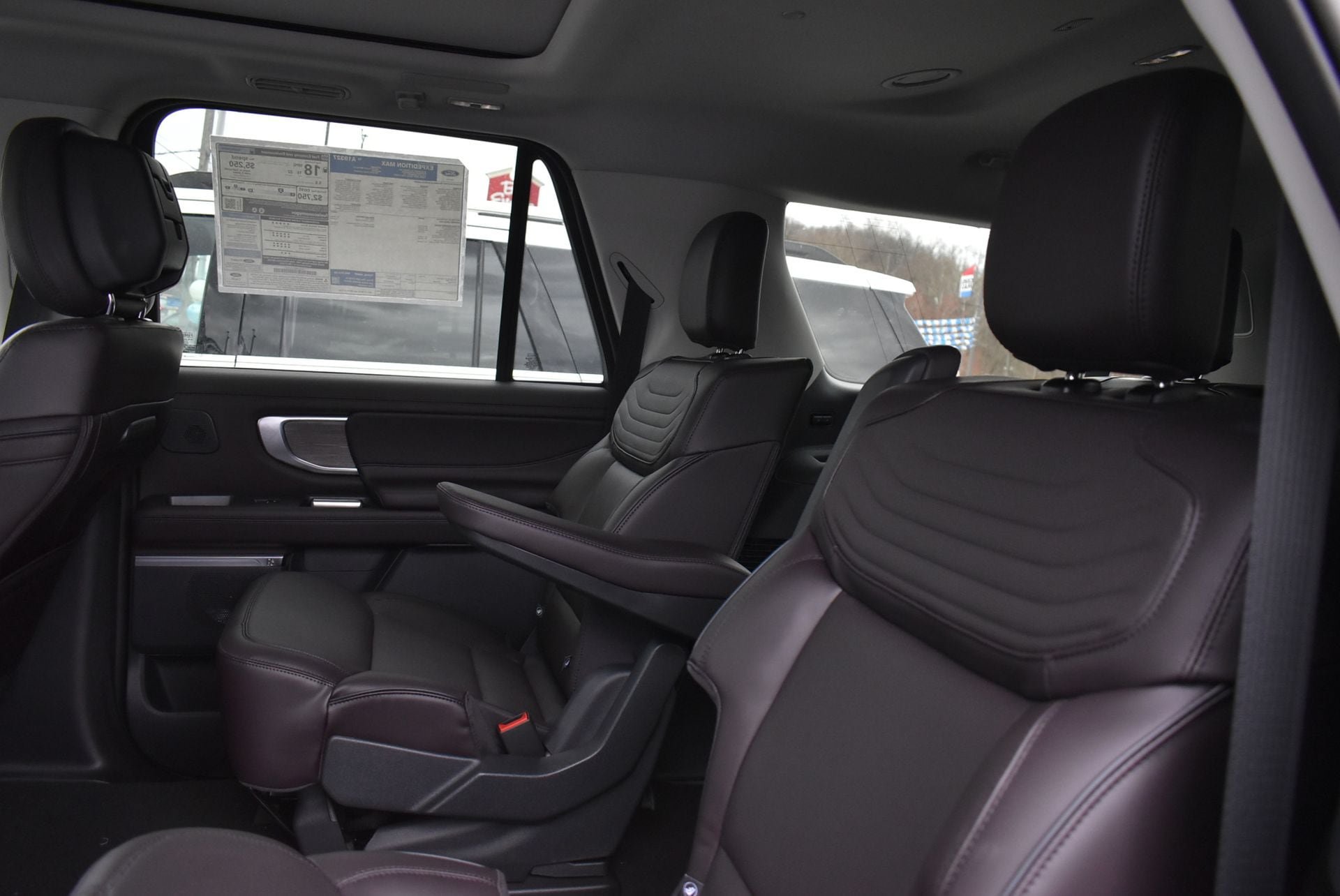 New 2026 Ford Expedition Max Platinum w/ Platinum Ultimate Package AWD/4WD image 16