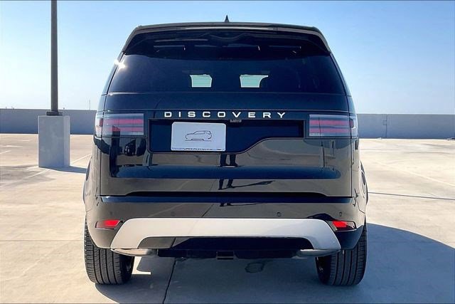 New 2026 Land Rover Discovery Limited Edition AWD/4WD image 4