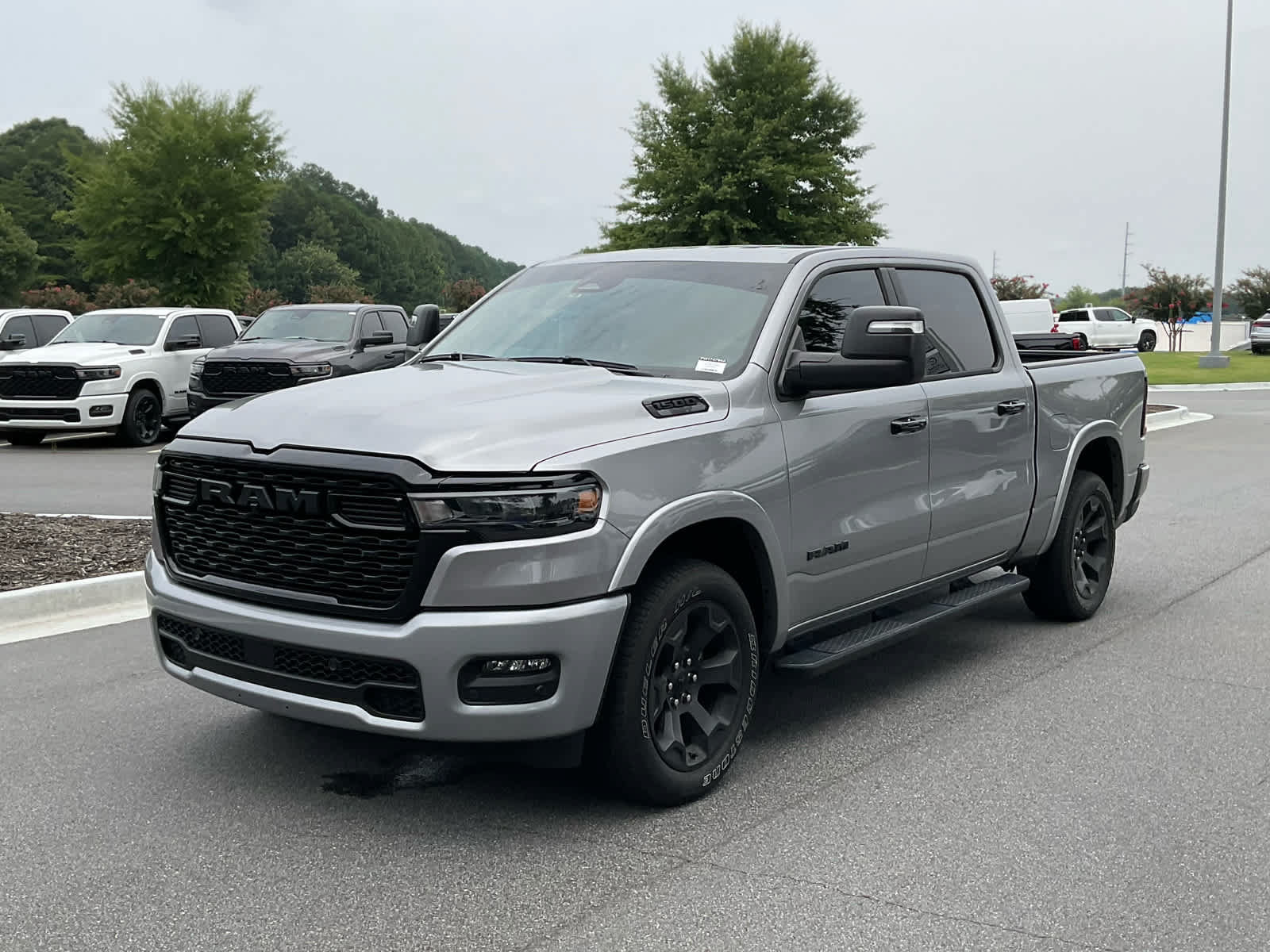 Used 2025 RAM 1500 Big Horn AWD/4WD image 9