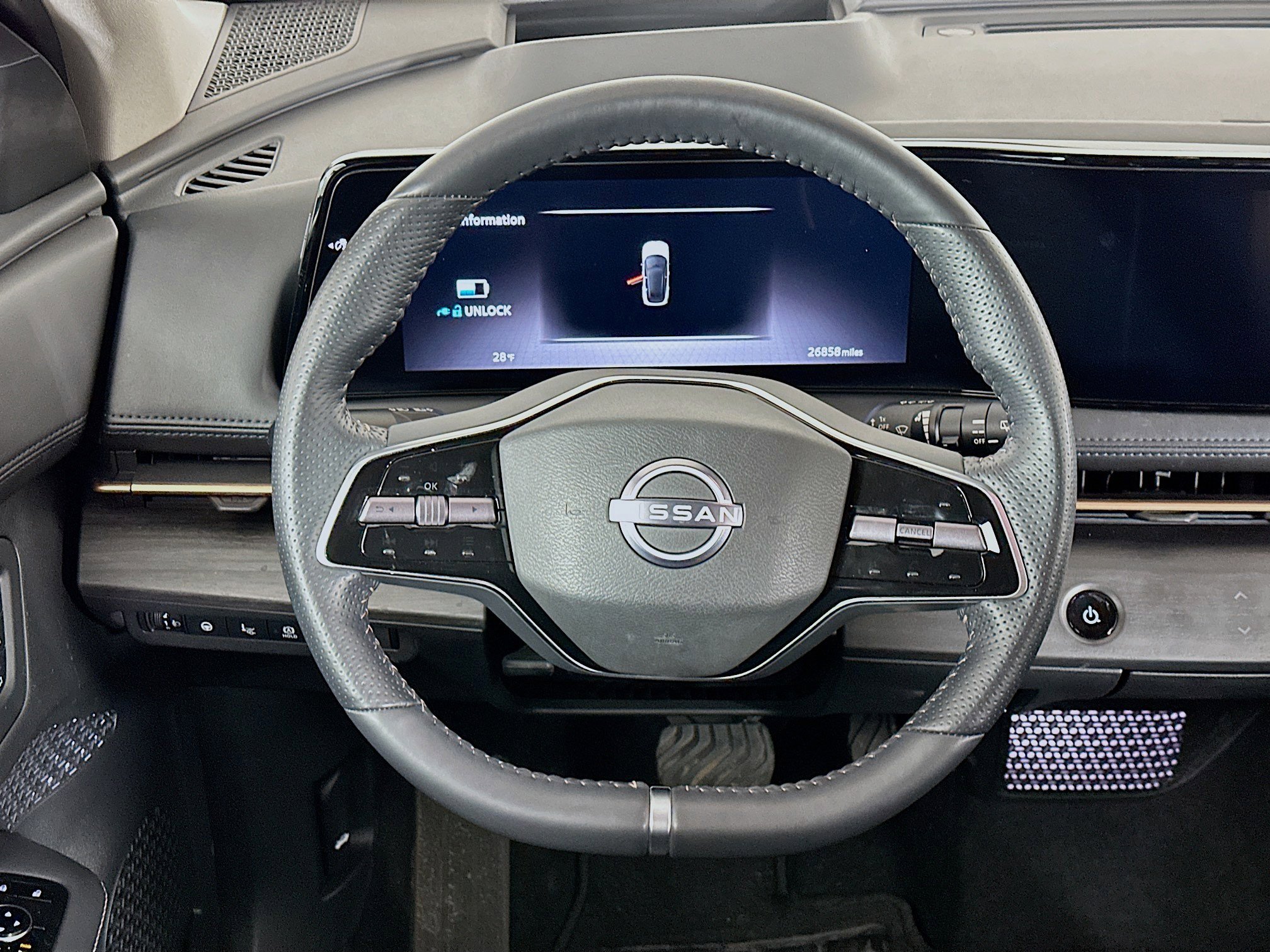 Used 2023 Nissan Ariya FWD image 18