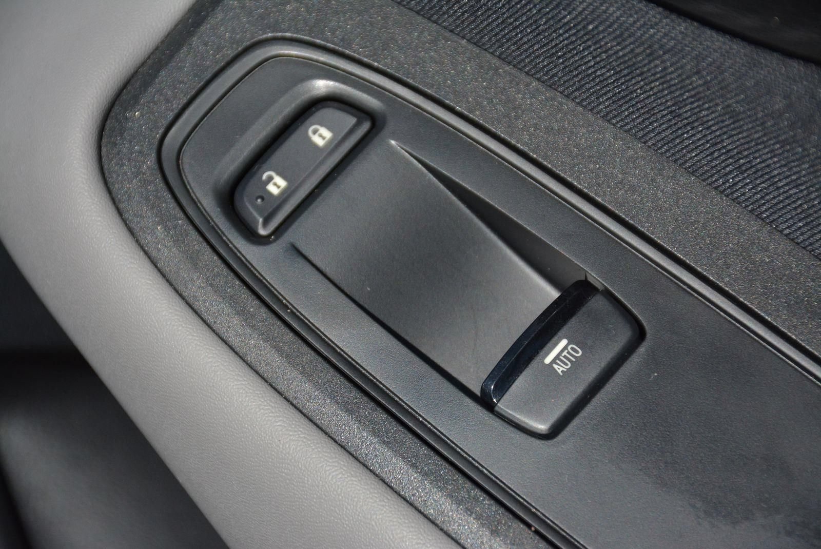 Used 2021 Subaru Outback Premium AWD/4WD image 23