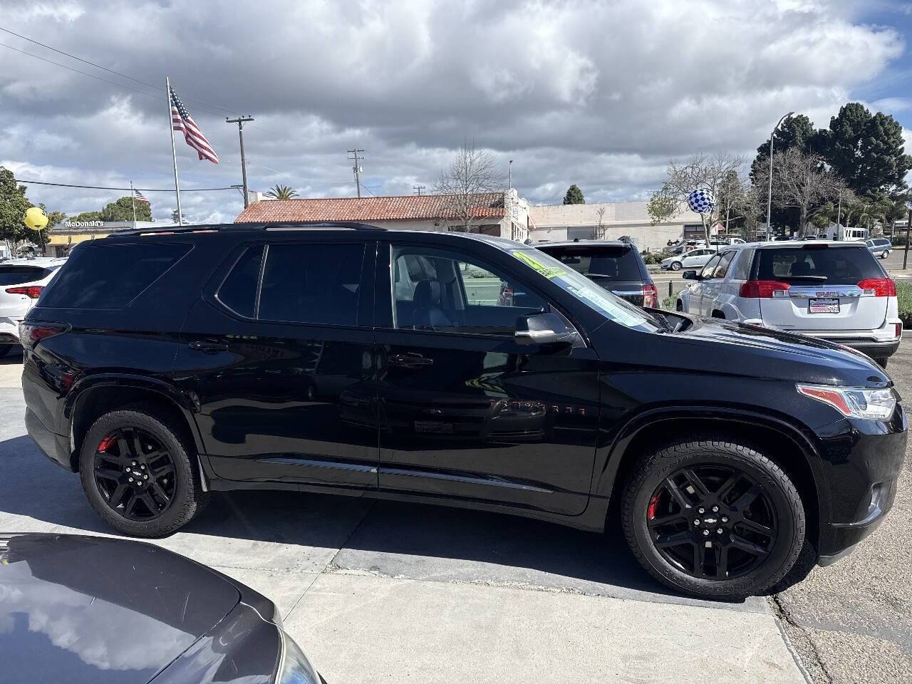 Used 2021 Chevrolet Traverse Premier w/ Redline Edition image 10