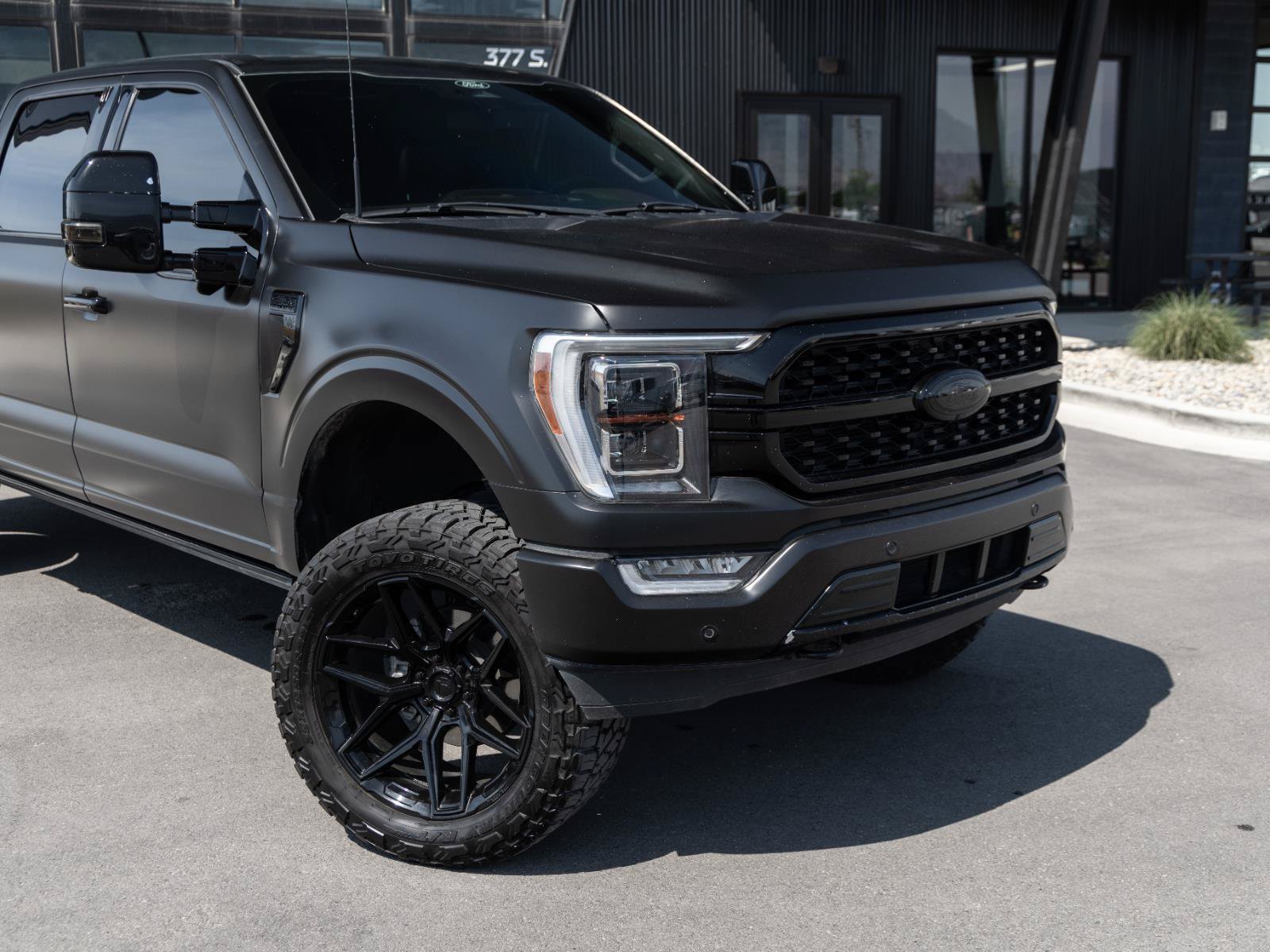 Used 2022 Ford F150 King Ranch w/ Equipment Group 601A High AWD/4WD image 3