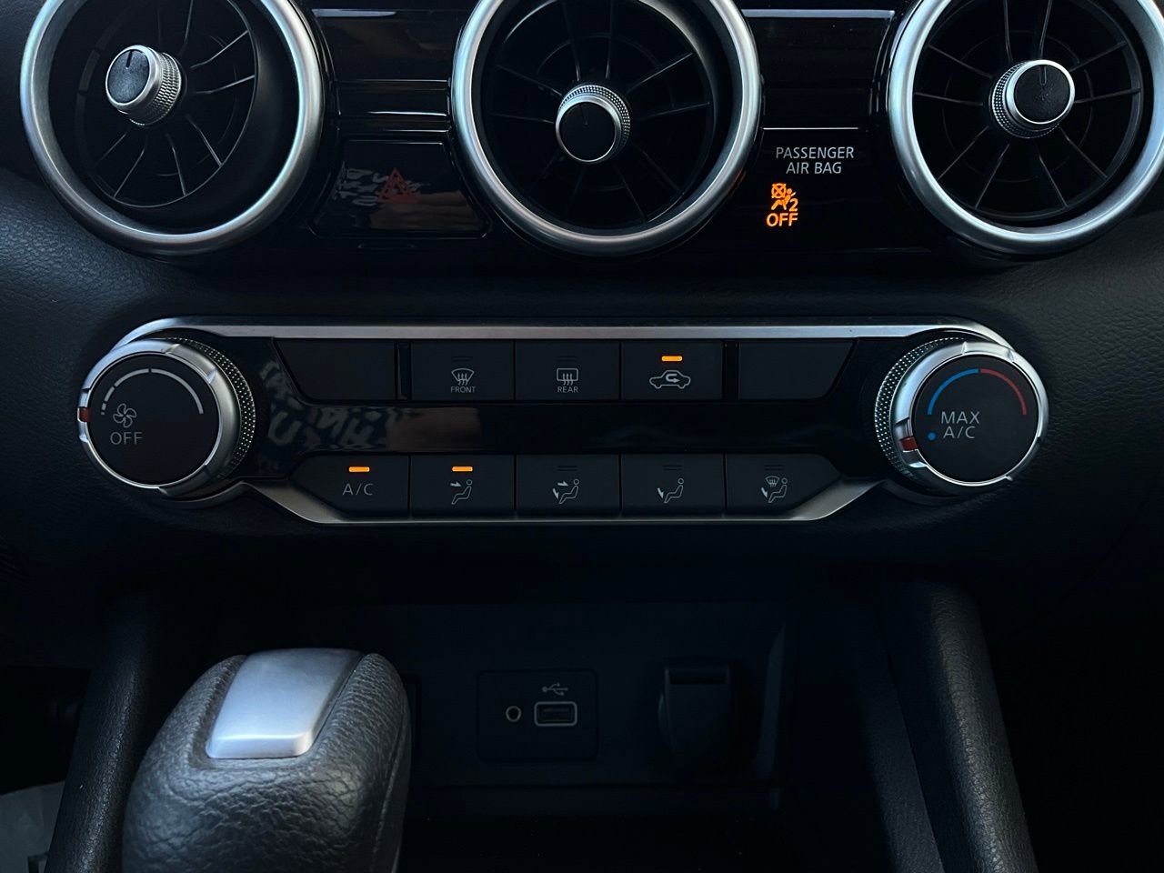 Used 2025 Nissan Sentra S image 25