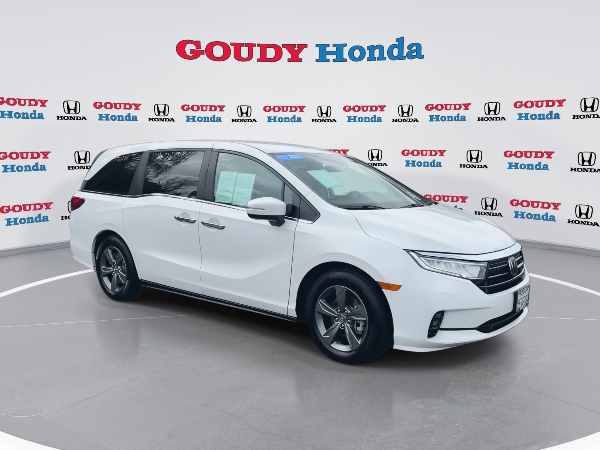 Certified 2023 Honda Odyssey EX image 2