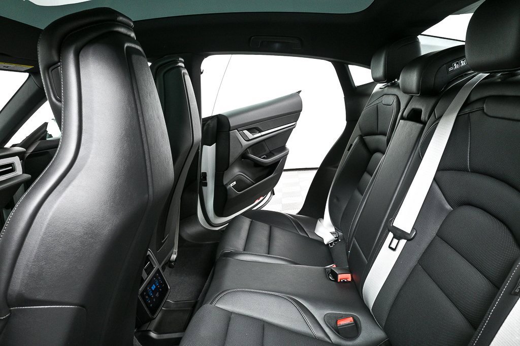Certified 2025 Porsche Taycan image 21